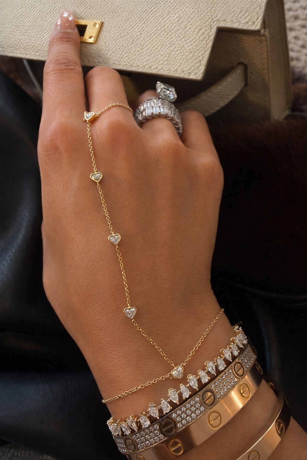 Five Heart Hand Chain LULU KACHOO 
